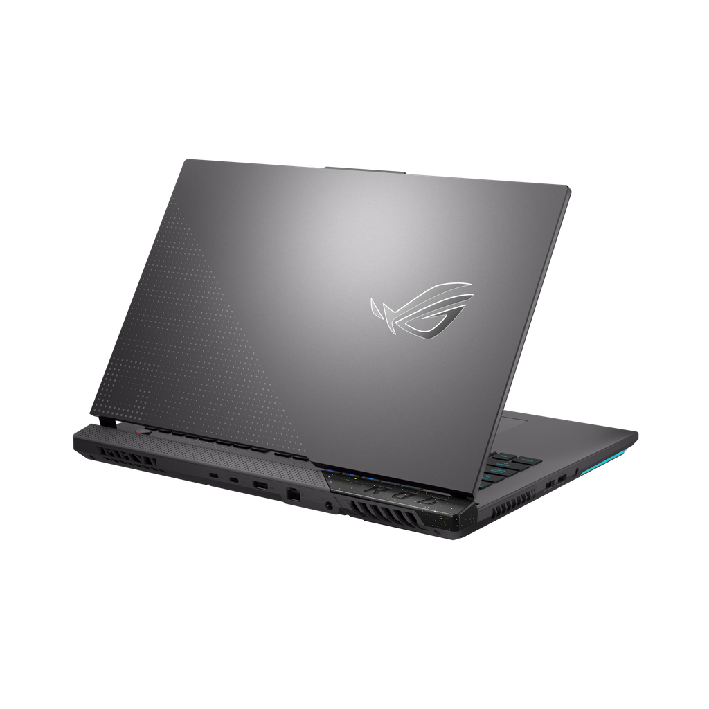 Front angle of the ROG Strix G17